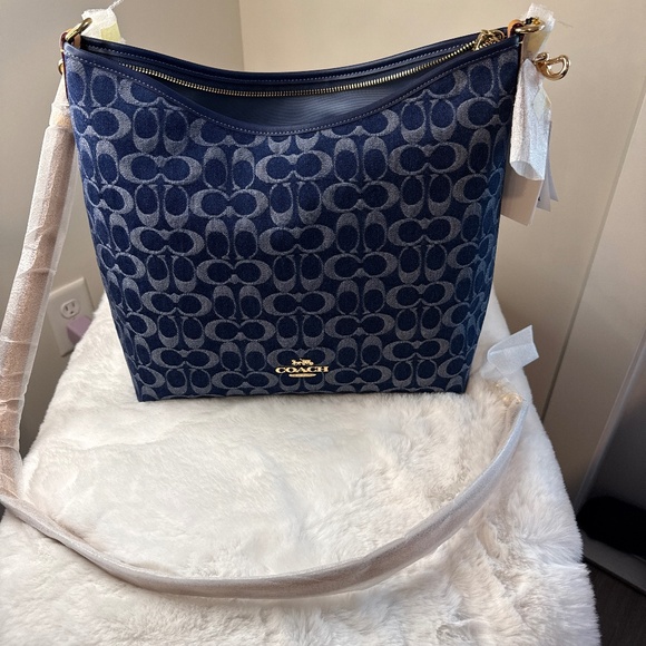 New!  Laurel Large Shoulder Bag In Signature Denim - Picture 2 of 8